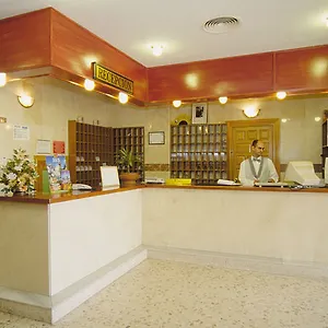 Hotel Kross Velazquez